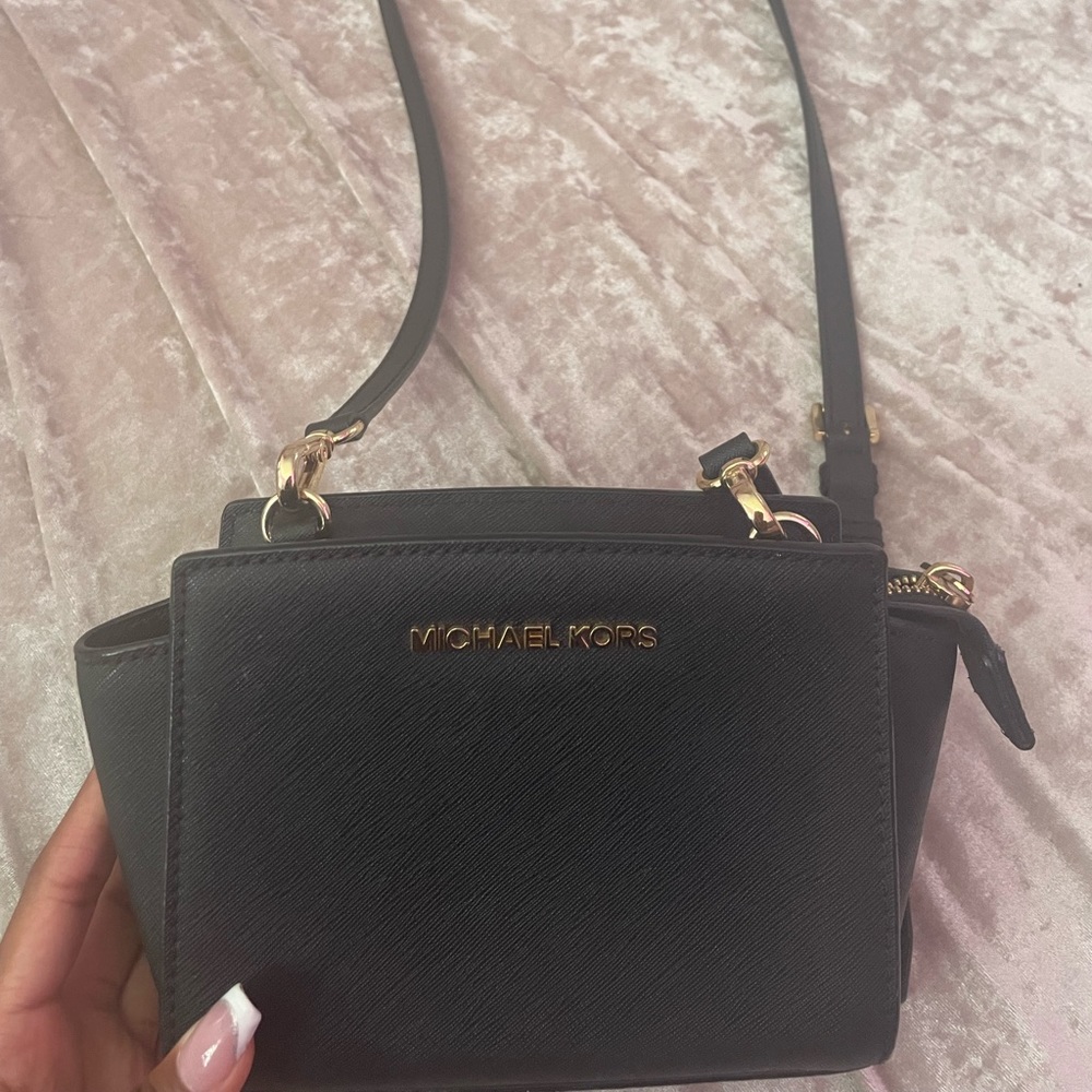 Black Michael Kors Small Crossbody Bag